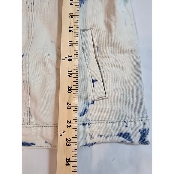 UMGEE Women's Denim Jacket Blue Acid Washed Trucker Style Oversized Size S New - Picture 9 of 13